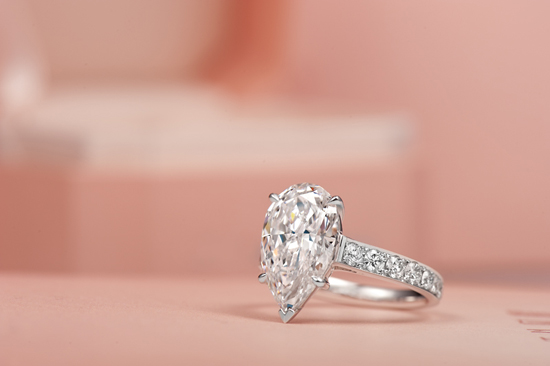 钻石小鸟高级订制 “天露”彰显华丽精工