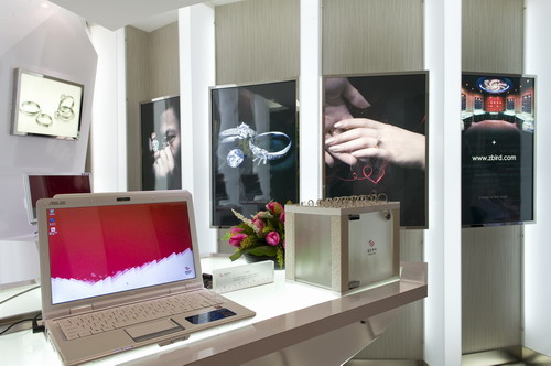 钻石小鸟上海4c概念旗舰店盛大揭幕