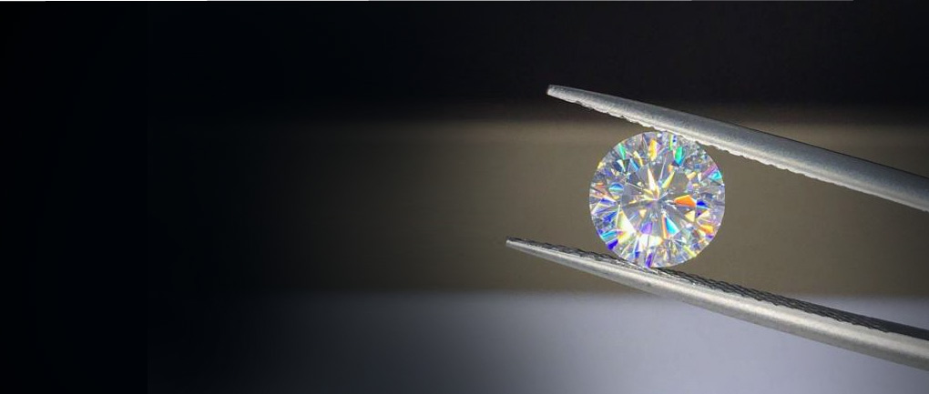 莫桑钻价格-鉴定-证书-价值—钻石小鸟官网-钻石小鸟官网